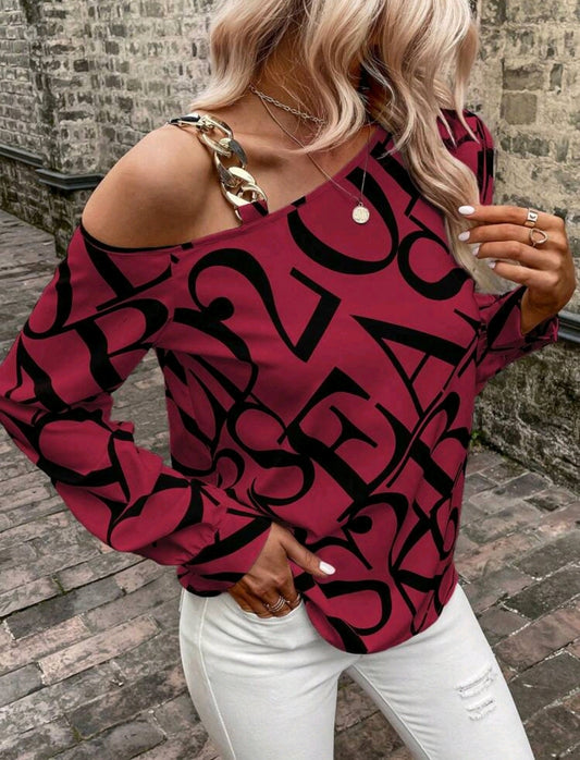 Red Letter Print Chain Accent Asymmetric Blouse